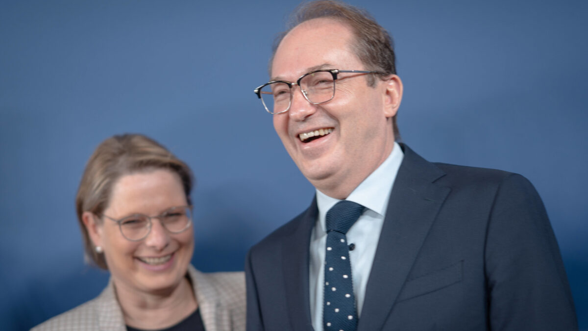 Bundesinnenminister Alexander Dobrindt mit Bundesjustizministerin Stefanie Hubig
