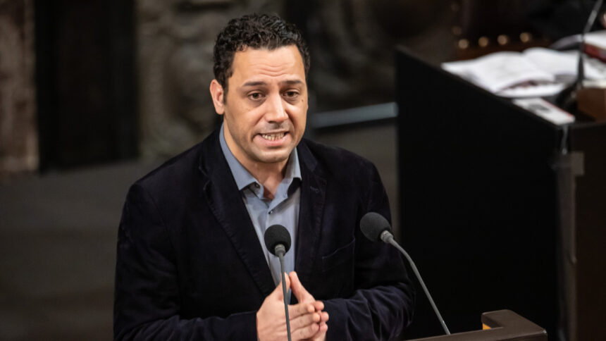 Porträt von Deniz Celik