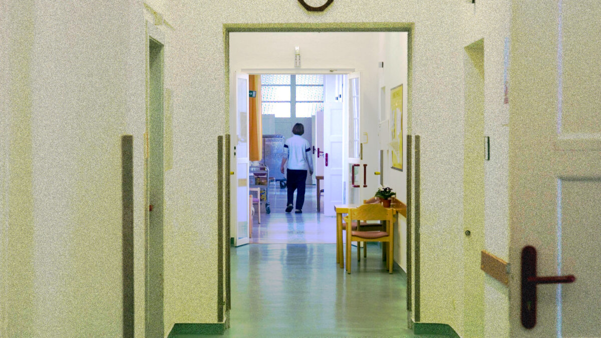 Flur auf der Akutstation der Klink fuer Psychiatrie der Charite in Berlin.
