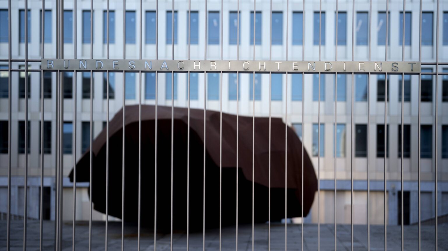 Der Eingang des BND in Berlin