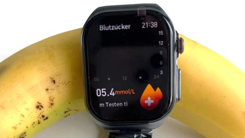 Smartwtach um Banane statt Handgelenk gelegt