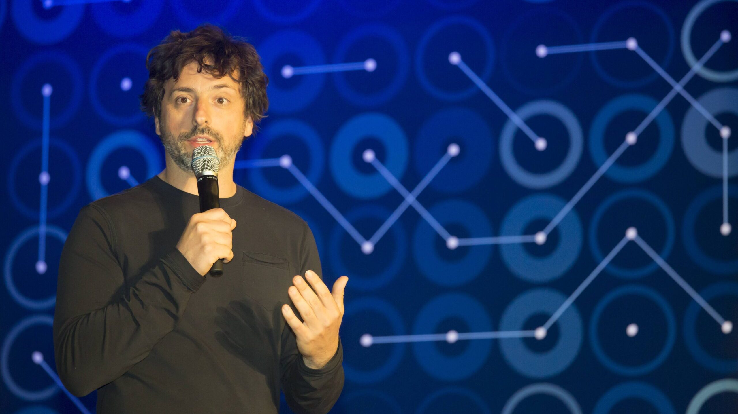 Sergey Brin bei einem Vortrag