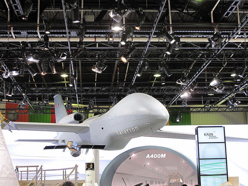 Der frühere "Talarion" von EADS (Modell) war der erste Versuch, eine "europäische Drohne" auf den Weg zu bringen.