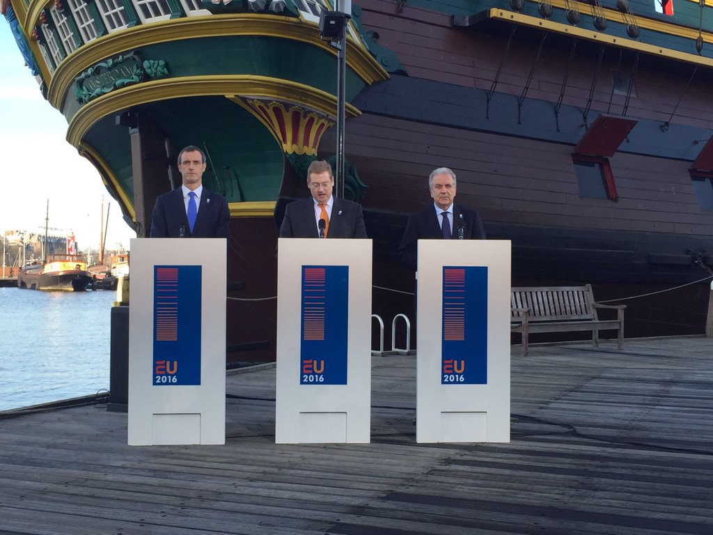 Eine Anspielung auf frühere europäische Kolonien? Dekoration zur Inauguration des ECTC in Amsterdam.