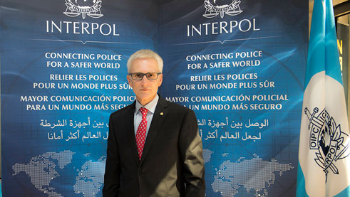 Der BKA-Vize Jürgen Stock wechselte kürzlich zu Interpol. Die internationale Polizeiorganisation soll unter seiner Leitung vor allem im Bereich der digitalen Strafverfolgung den Ton angeben.