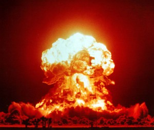 Was ist die "kritische Masse" bei De-Mail. Das weiß die Bundesregierung selbst nicht. Public Domain via wikimedia/National Nuclear Security Administration
